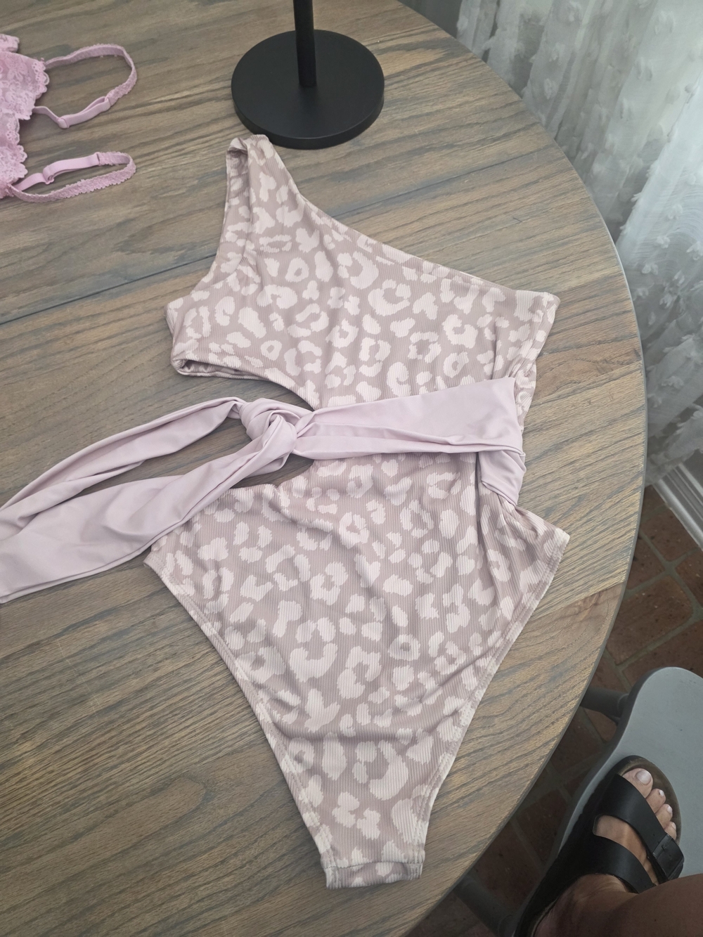 Pink Lily One-Shoulder Leopard Print One-Piece Swimsuit in Blush